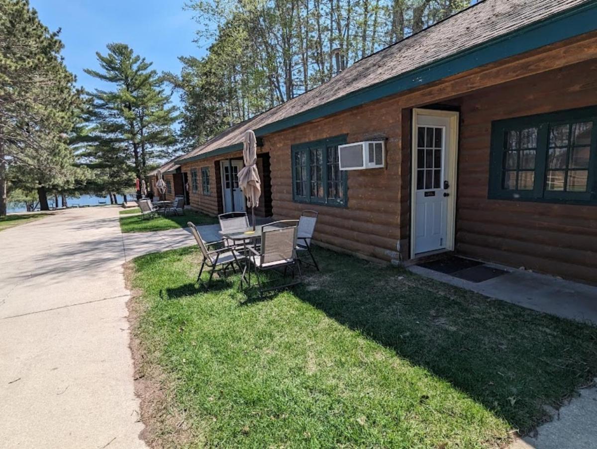 Park Rapids Riverside Point Resort Motel מראה חיצוני תמונה
