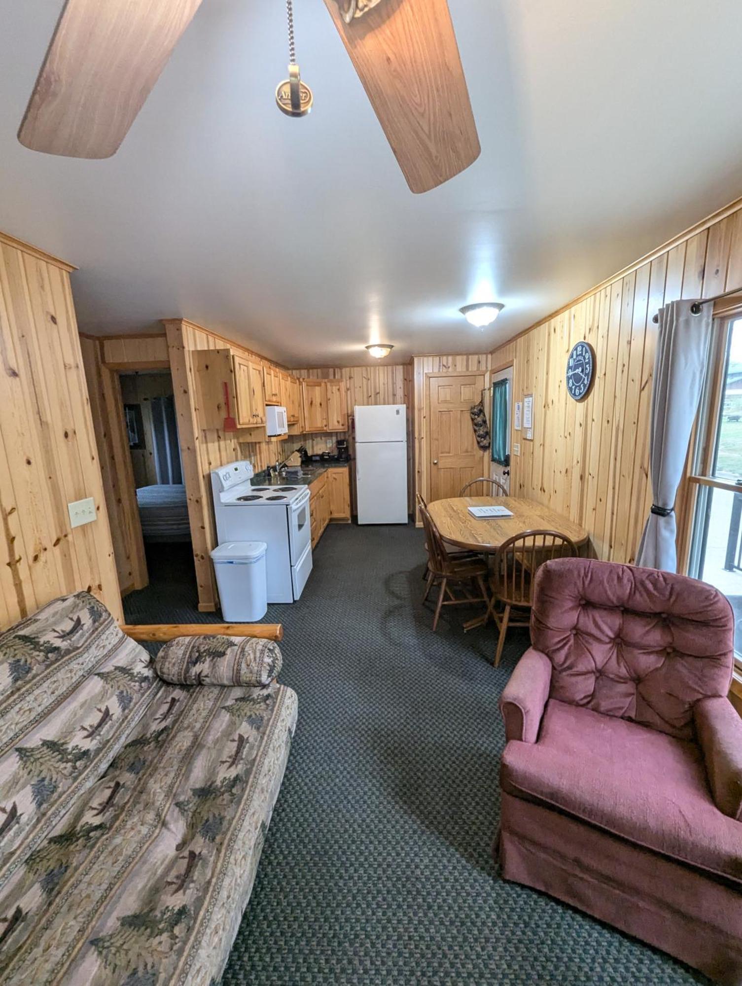 Park Rapids Riverside Point Resort Motel מראה חיצוני תמונה