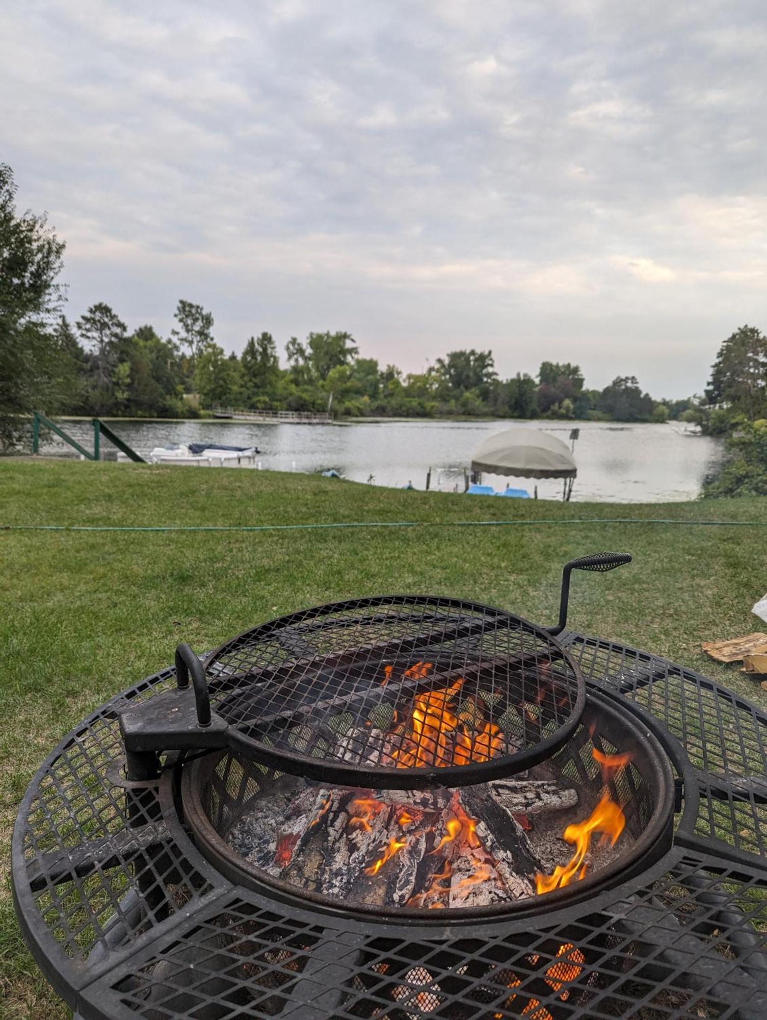 Park Rapids Riverside Point Resort Motel מראה חיצוני תמונה